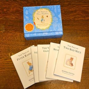 The World of Peter Rabbit- Case with 5 Classics